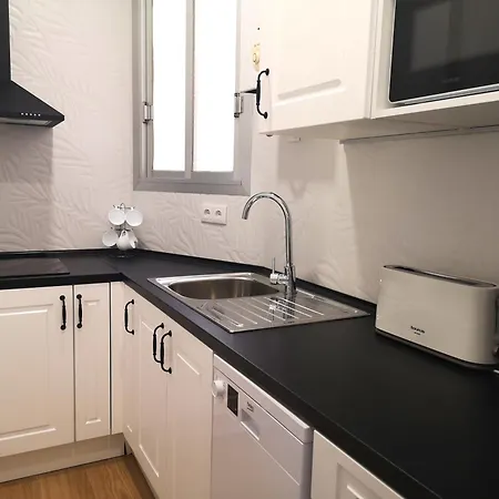 Apartment Aparteasy - Atic Sants Barcelona