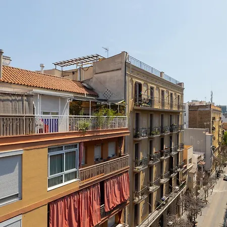 Aparteasy - Atic Sants Apartment