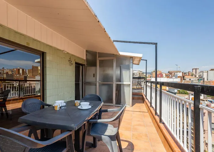 Aparteasy - Atic Sants 公寓 *