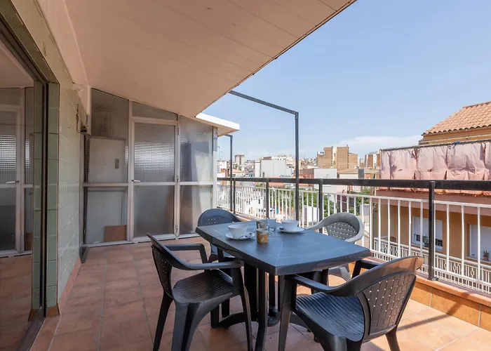 Aparteasy - Atic Sants *