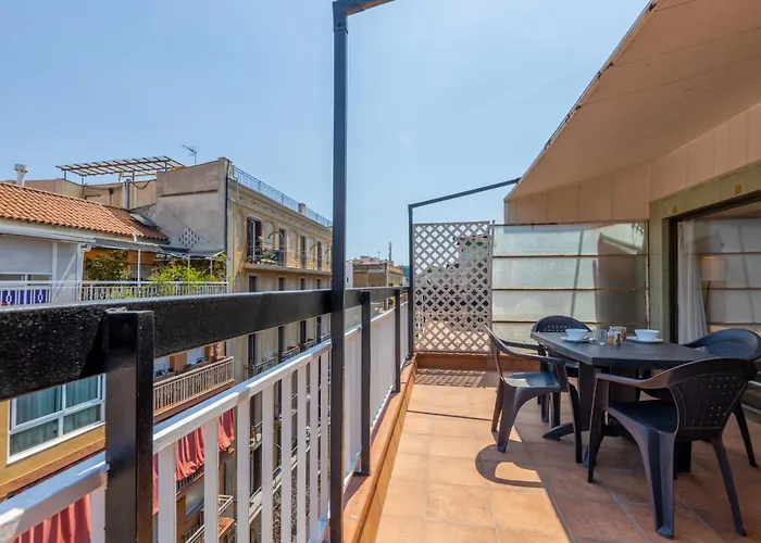 Aparteasy - Atic Sants